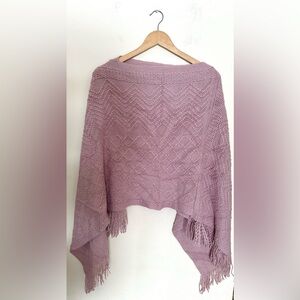 Lavender Purple Knit Poncho Shawl Women’s with Fringe soft One Size Boho